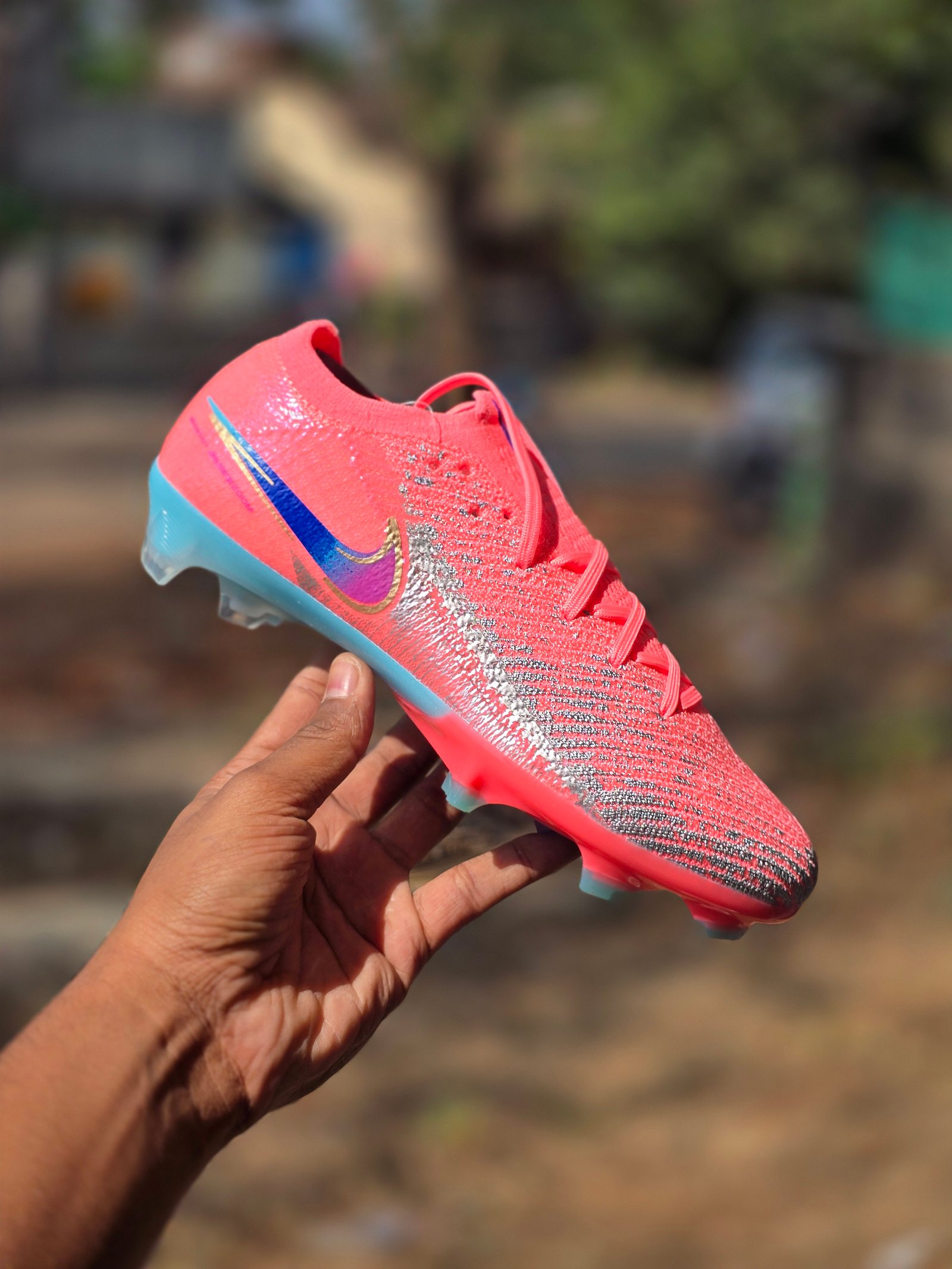 THE VINI JR. X MERCURIAL VAPOR 16